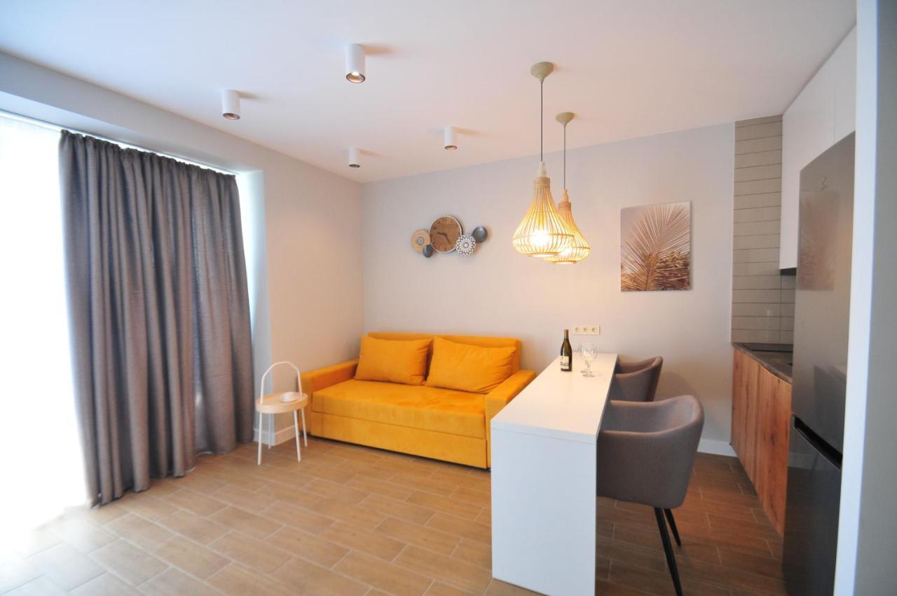 Sea View Apartment Near To The Dancing And Music Fountains Batumi Exterior photo